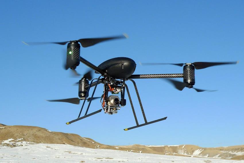 FAA expands efforts to tackle risk of drones near busy airports